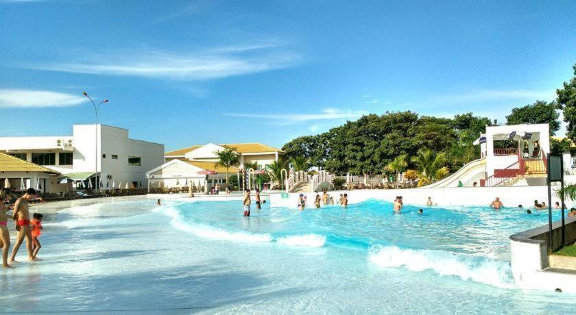Lacqua Diroma - Otimas - Park Aquatico 24h - Piscina De Ondas Aparthotel