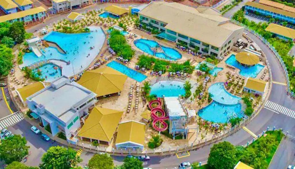 Aparthotel Lacqua Diroma - Otimas - Park Aquatico 24h - Piscina De Ondas *
